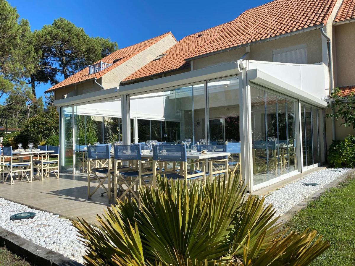 Les Vagues Hotel Restaurant Biscarrosse-Plage Kültér fotó