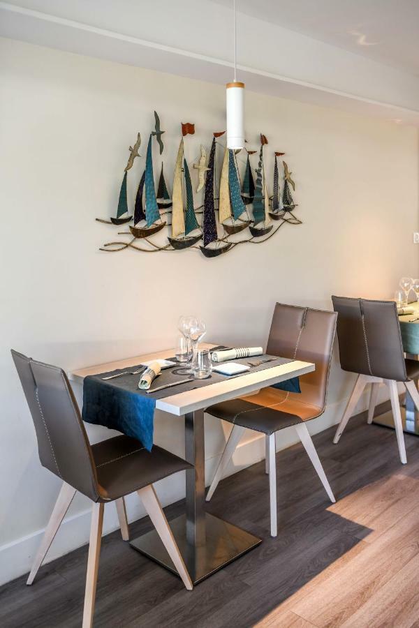 Les Vagues Hotel Restaurant Biscarrosse-Plage Kültér fotó