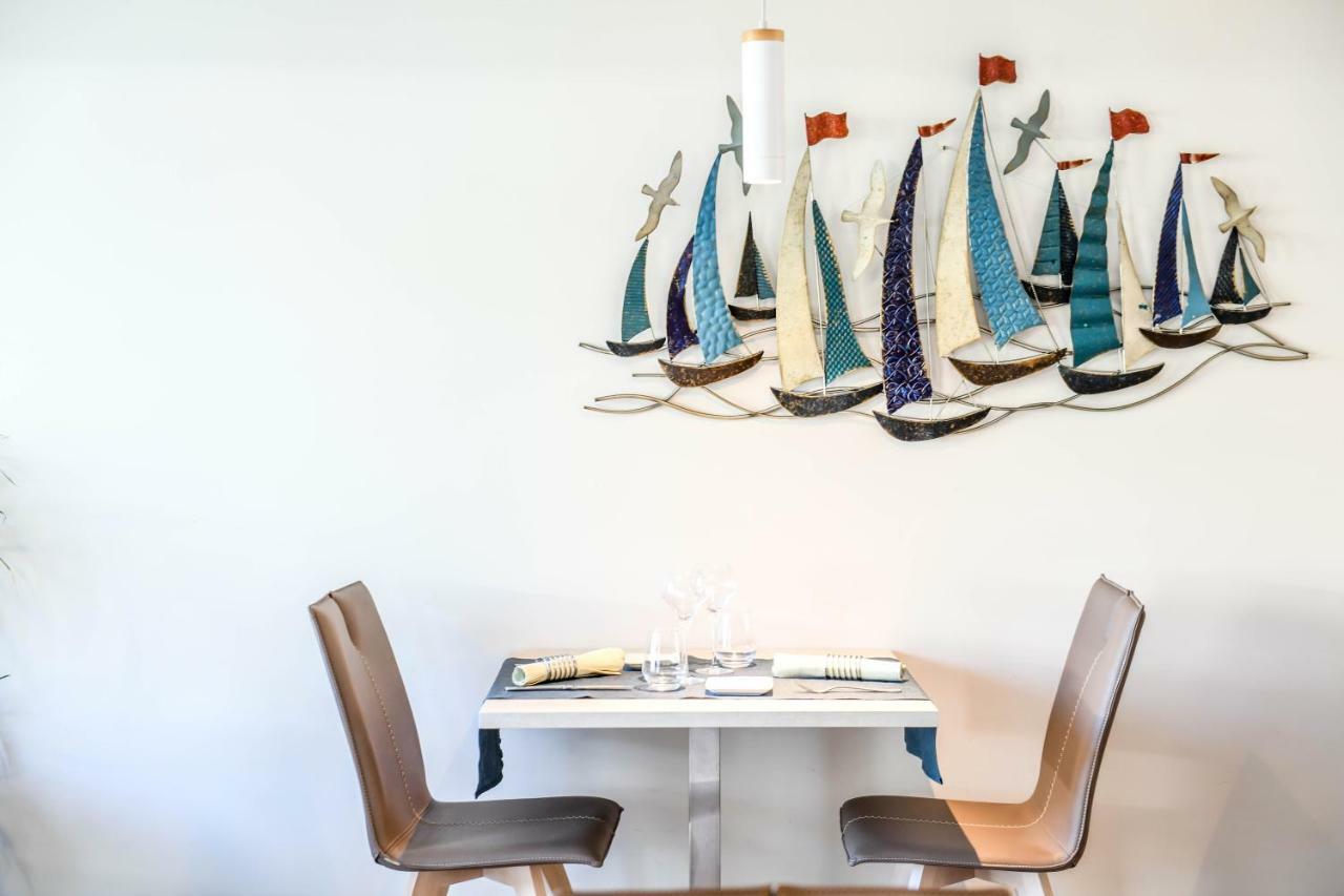 Les Vagues Hotel Restaurant Biscarrosse-Plage Kültér fotó